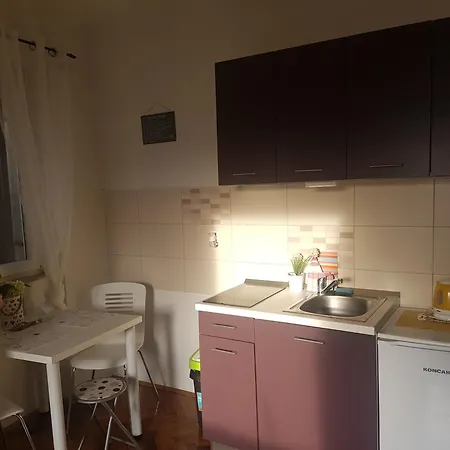 Finta Center Σπλιτ