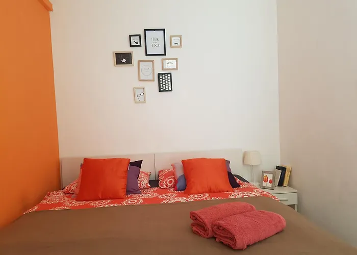 Finta Center Daire Split