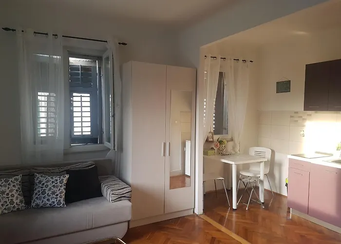 Finta Center Daire *